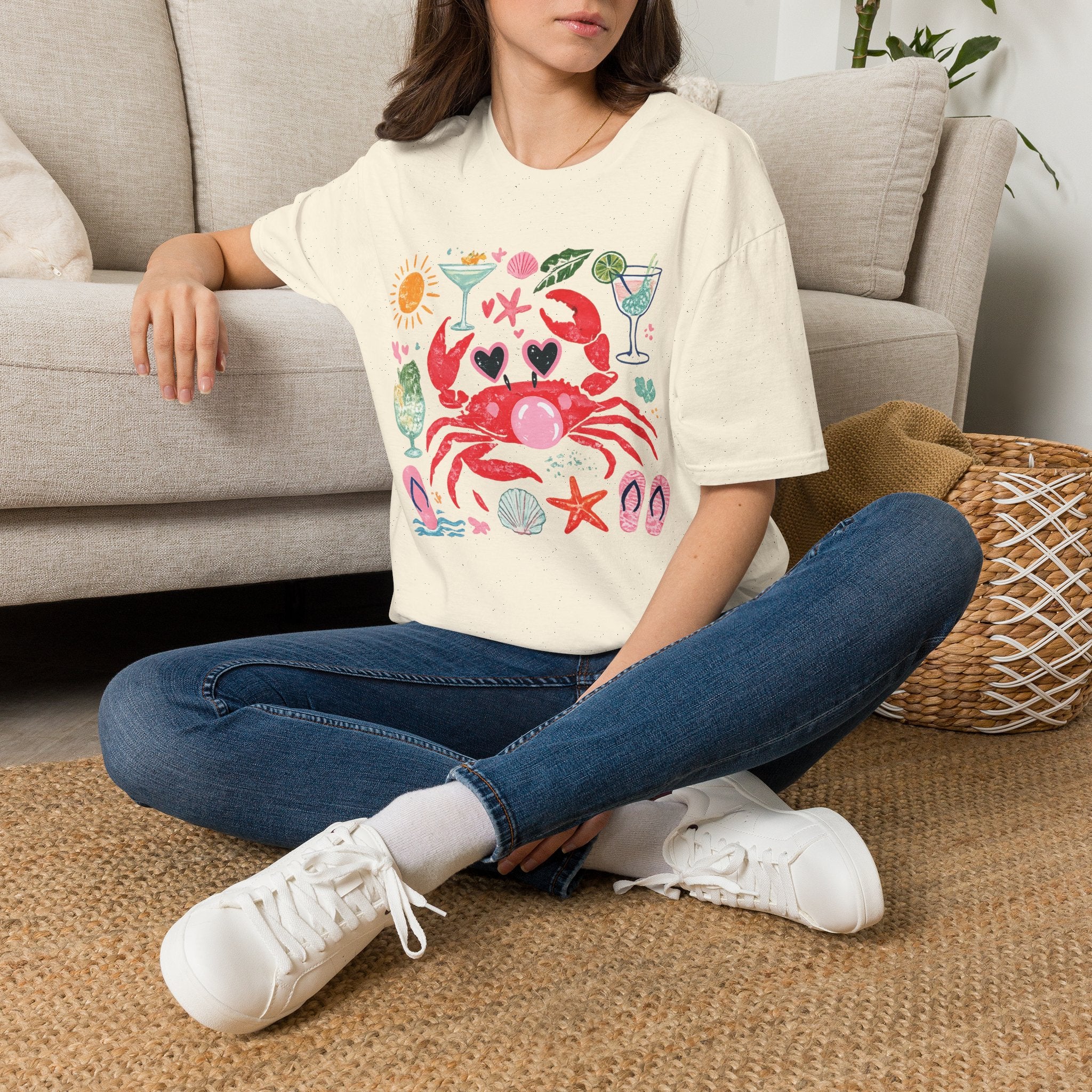 Crabby Cocktail Beach T-Shirt — Cute Summer Crab Graphic Tee