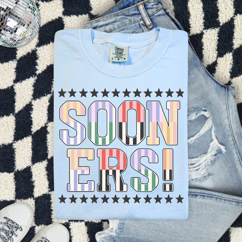 Sooners! Retro Lettering Comfort Colors T-Shirt — Graphic Tee