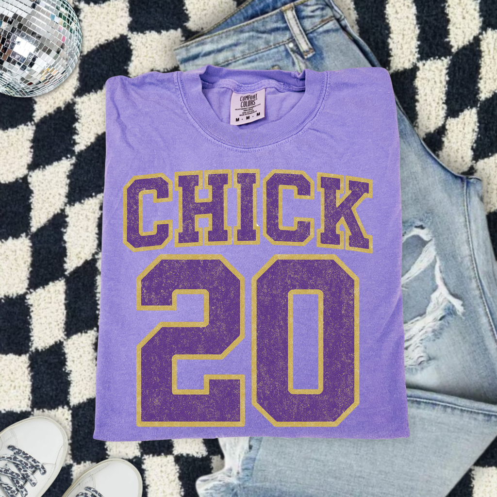 Chick 20 Vintage Sports Tee