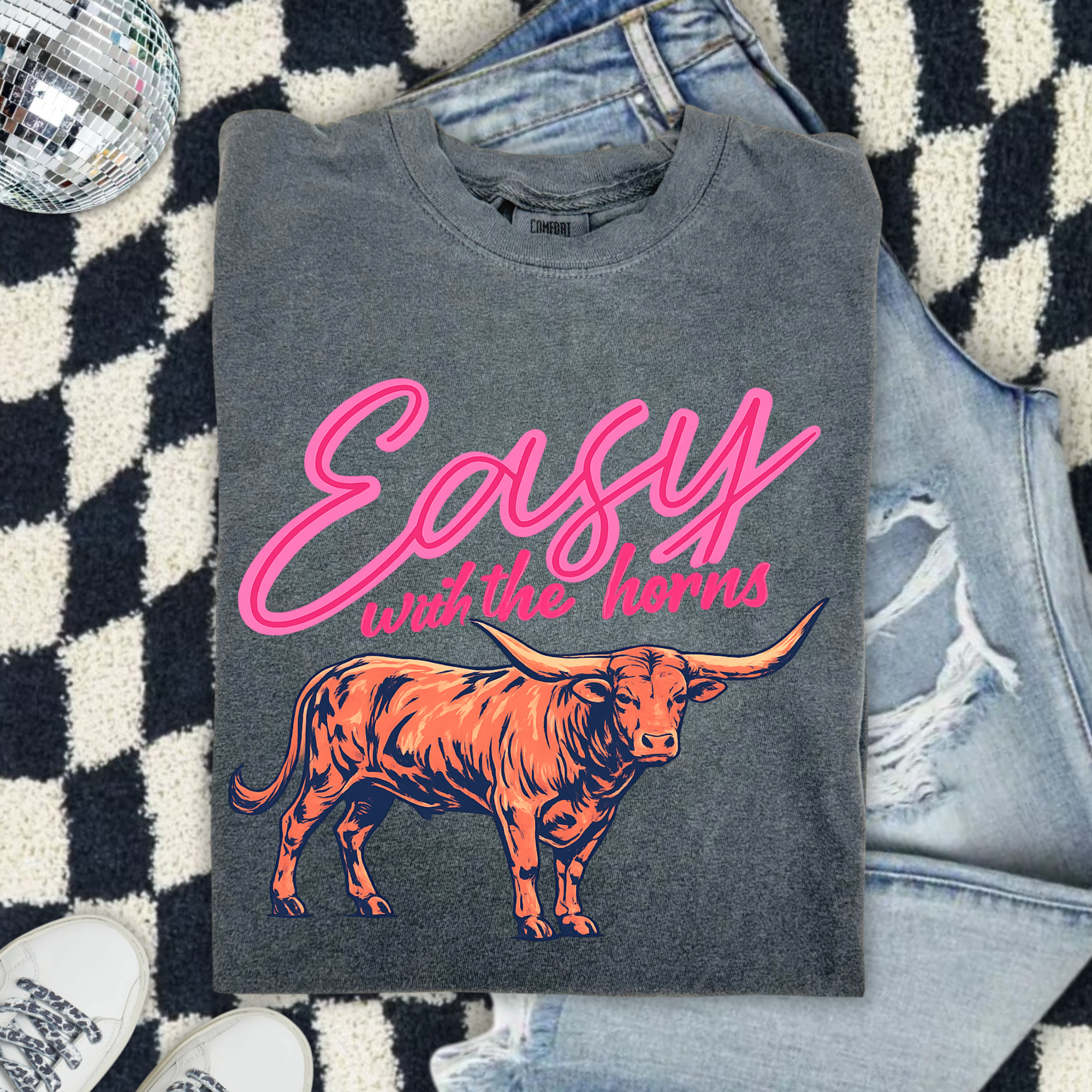 Easy With The Horns Longhorn Graphic T-Shirt — Vintage Western Cowgirl Tee