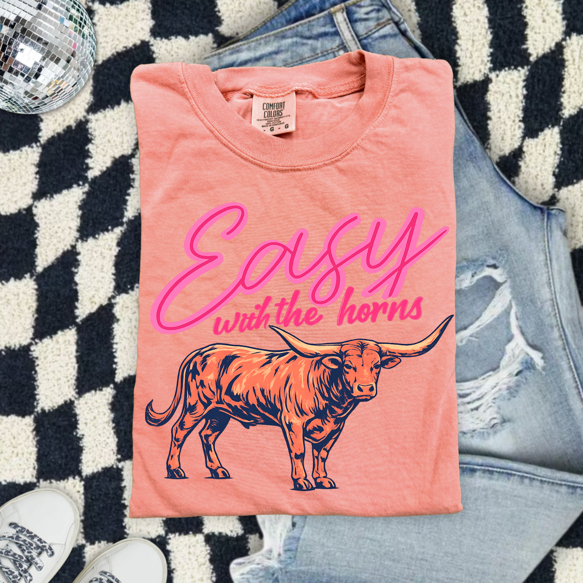 Easy With The Horns Longhorn Graphic T-Shirt — Vintage Western Cowgirl Tee