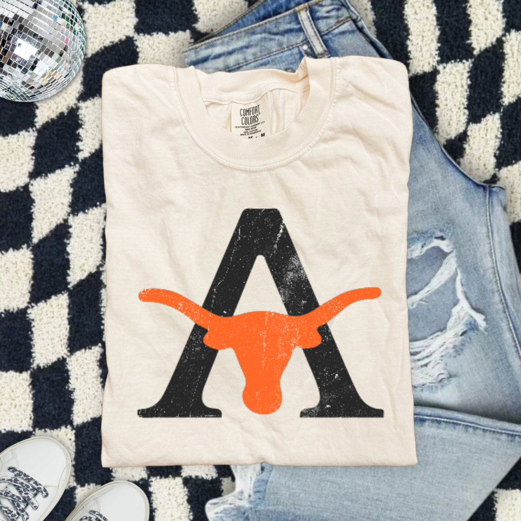 Alex Longhorn Letter T-Shirt — Vintage Texas University Style Tee