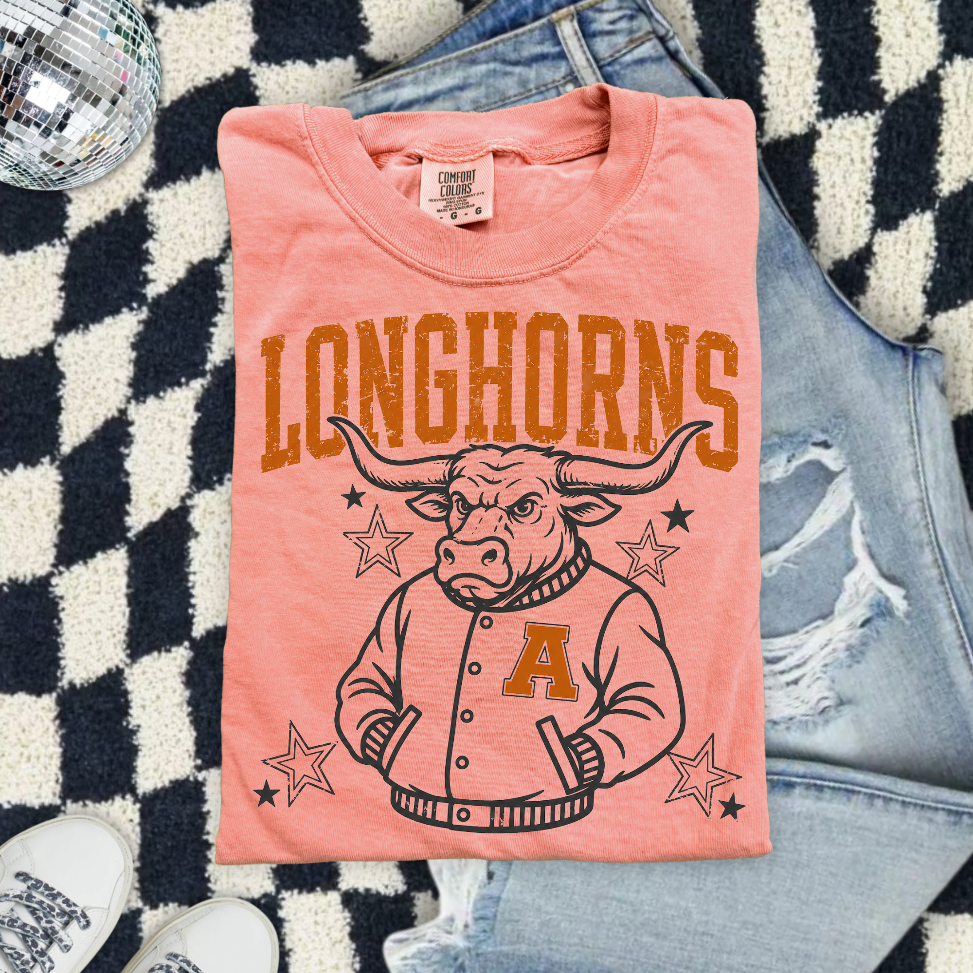 Alex Longhorns Mascot Tee — Vintage Varsity Bull Graphic T-Shirt